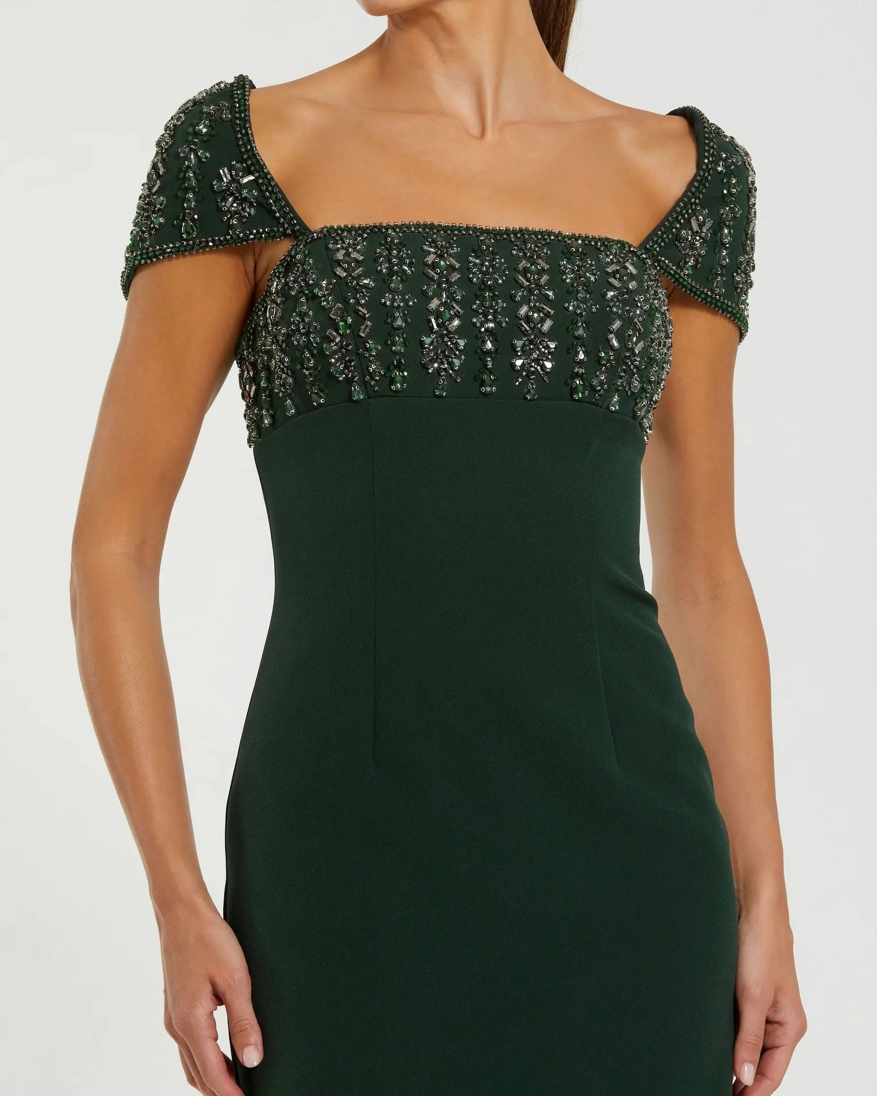 Green Embellished Cap Sleeve Crepe Midi Dress